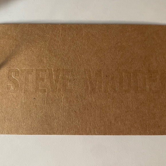 Steve Madden BWaldo Green Flare Wristlet with Strap Gold New with Tag (NWT) - Picture 5 of 7